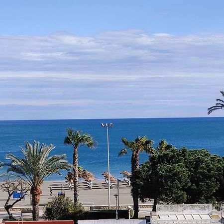 Precioso Apartamento Frente A La Playa トレ・デル・マール エクステリア 写真