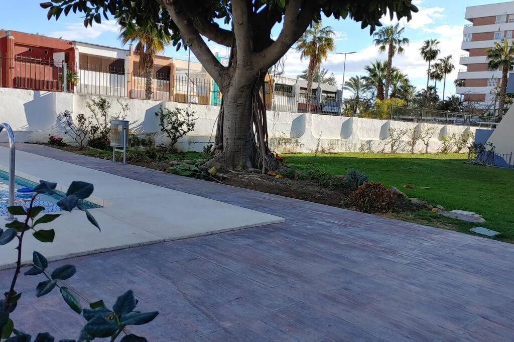 Precioso Apartamento Frente A La Playa トレ・デル・マール エクステリア 写真