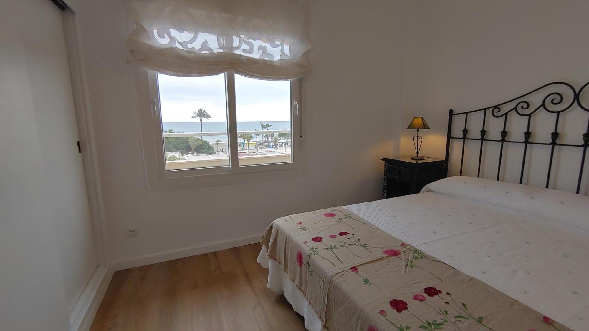 Precioso Apartamento Frente A La Playa トレ・デル・マール エクステリア 写真